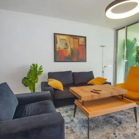 2 Bed Stupa Hills With Panoramic Sea View Lejlighed *